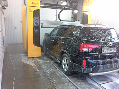 Портальная автомойка.